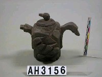 藏品(石雕天倫樂茶壺)的圖片